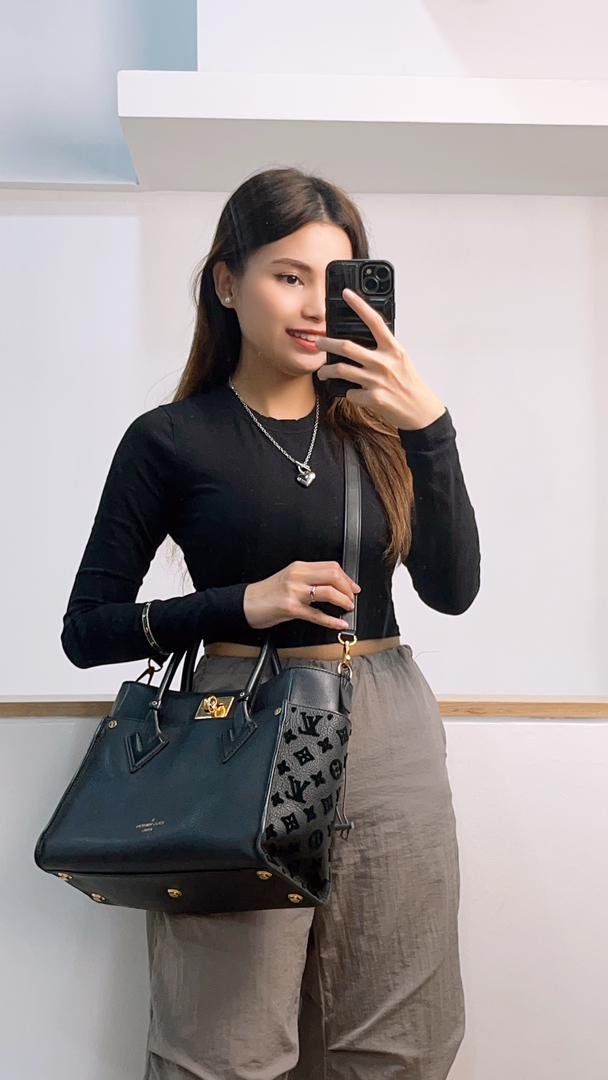 LV Black Calfskin On My Side MM