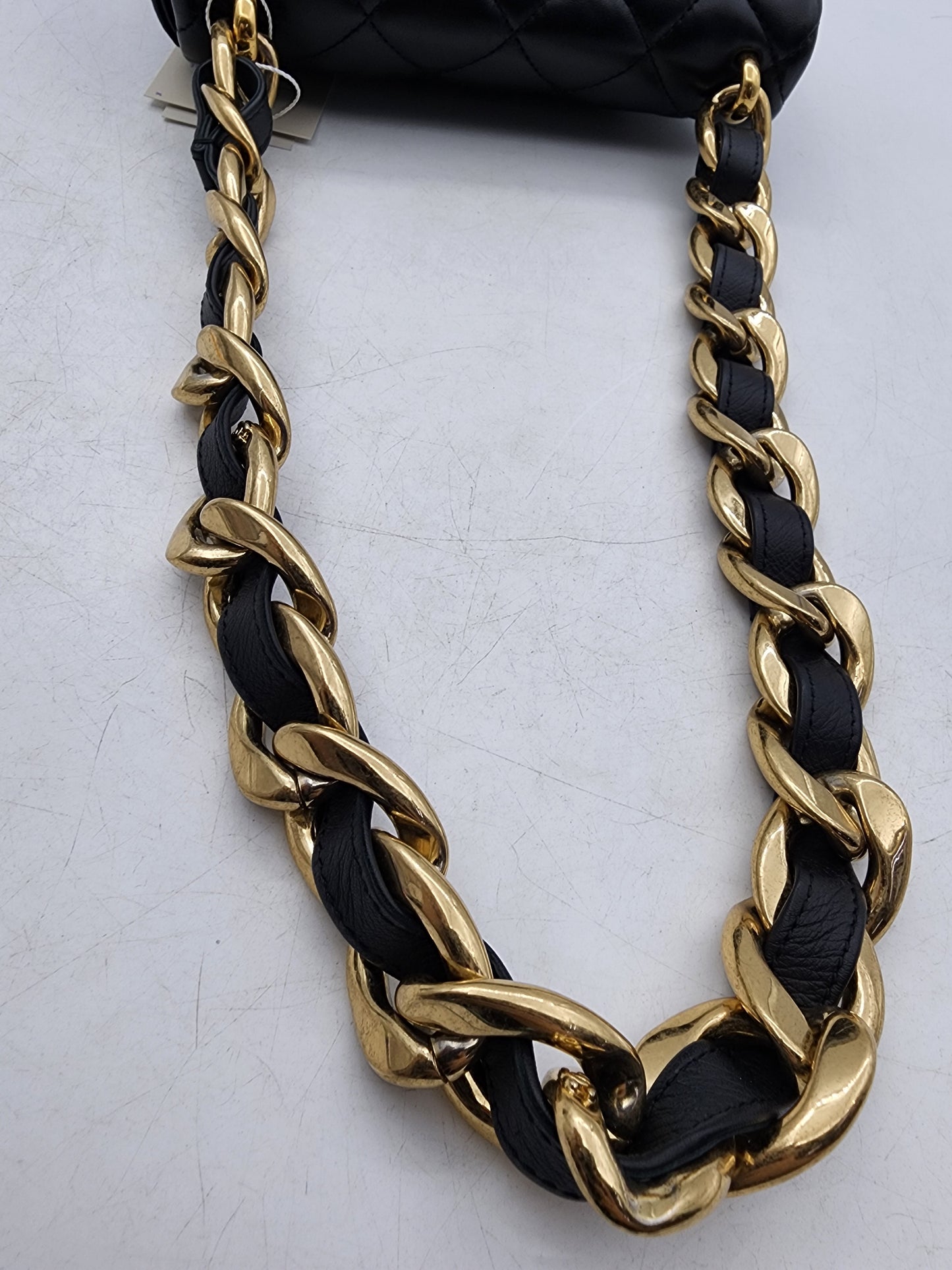 Chanel Black Lambskin 22S Chunky Chain 21cm Flap (GHW)