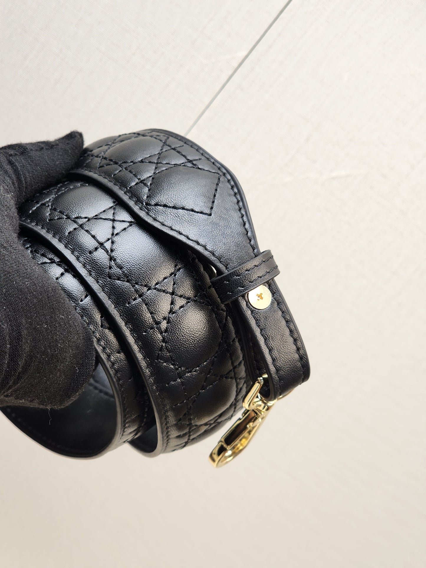 Dior Black Vintage Lambskin Medium Lady Dior (GHW)