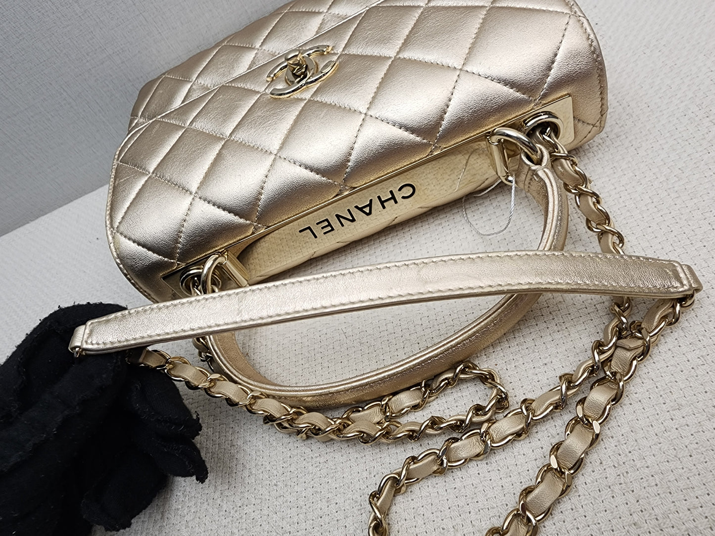Chanel Metallic Gold Lambskin Medium Trendy CC (GHW)