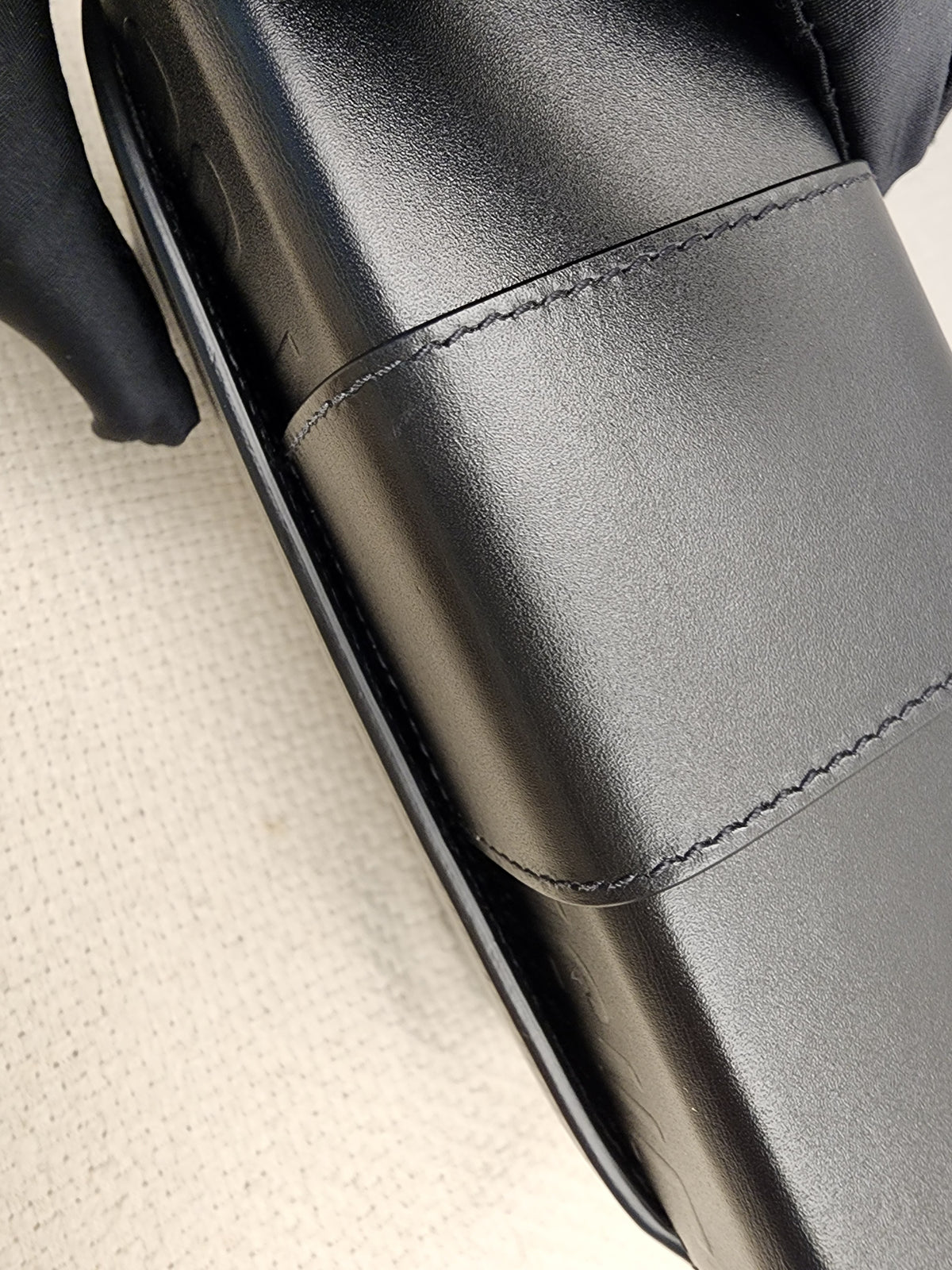 Dior Black Calfskin 30 Montaigne Box Bag (GHW)