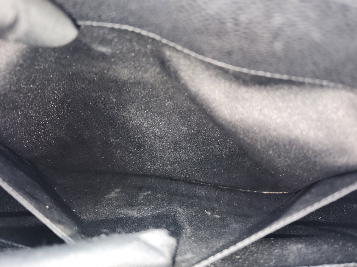 Chanel Black Caviar GST (SHW)