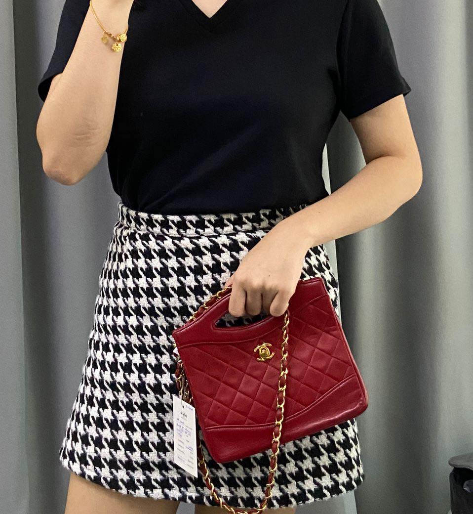 Chanel Red Lambskin Vintage Mini 31 Tote GHW