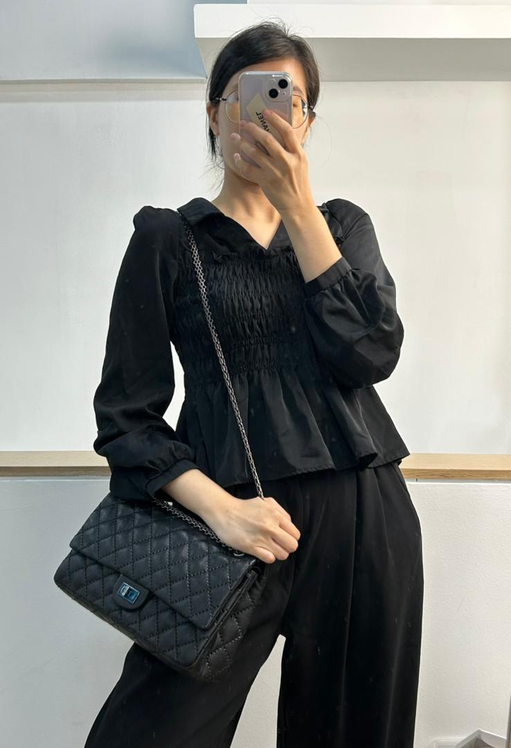 Chanel Black Calfskin Reissue 2.55 226 (RHW)