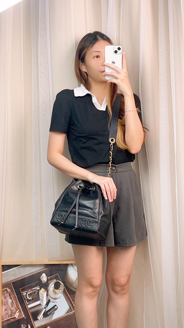 Chanel Black Caviar Vintage Drawstring Bucket Bag (GHW)