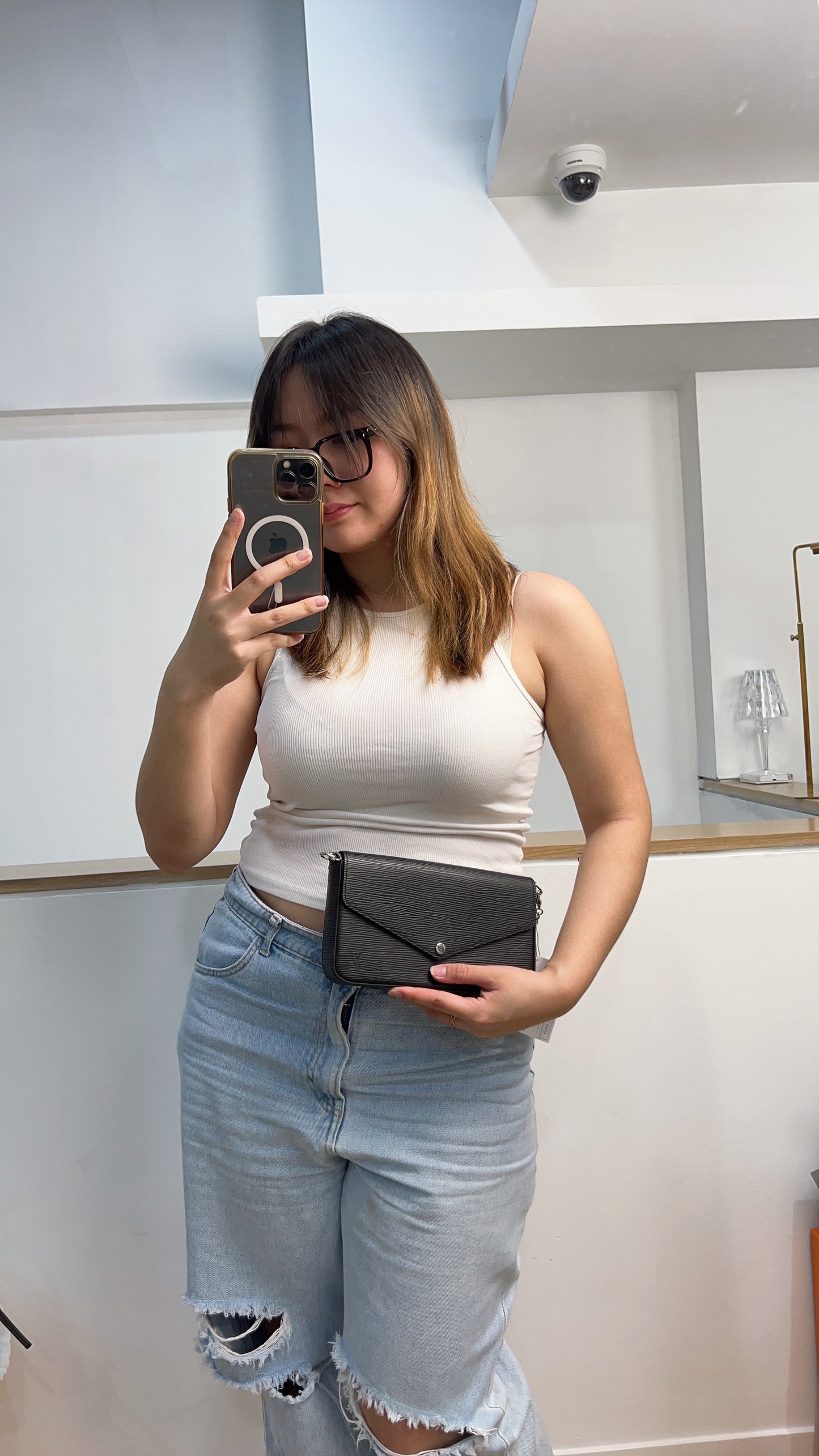 LV Black Epi Felicia Pochette