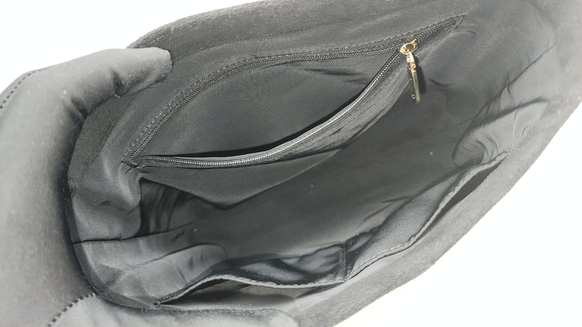 Chanel Black Caviar PST (GHW)