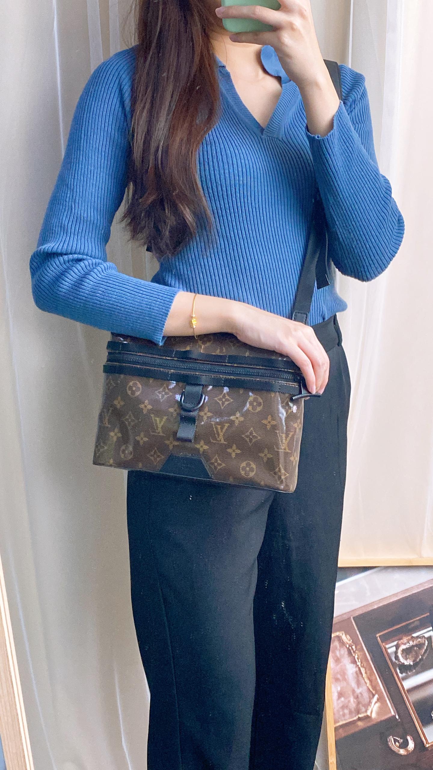 LV Monogram Glaze Messenger PM