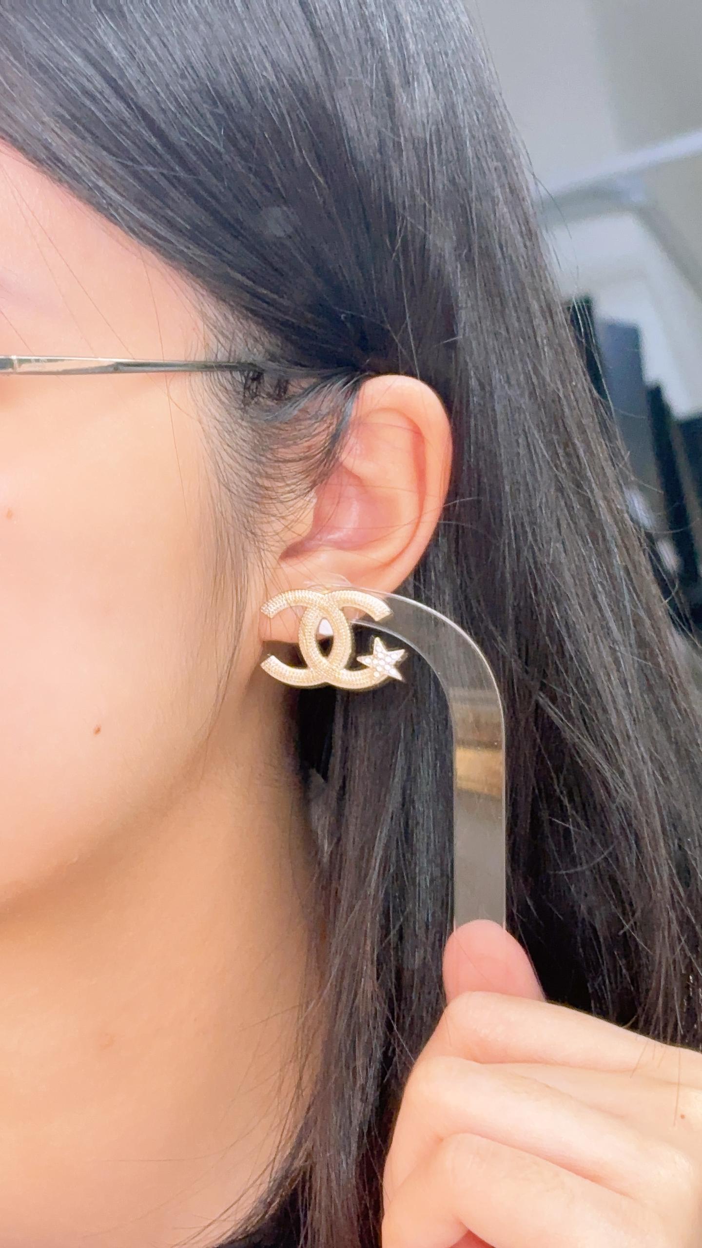 Chanel Light Gold CC Star Earrings