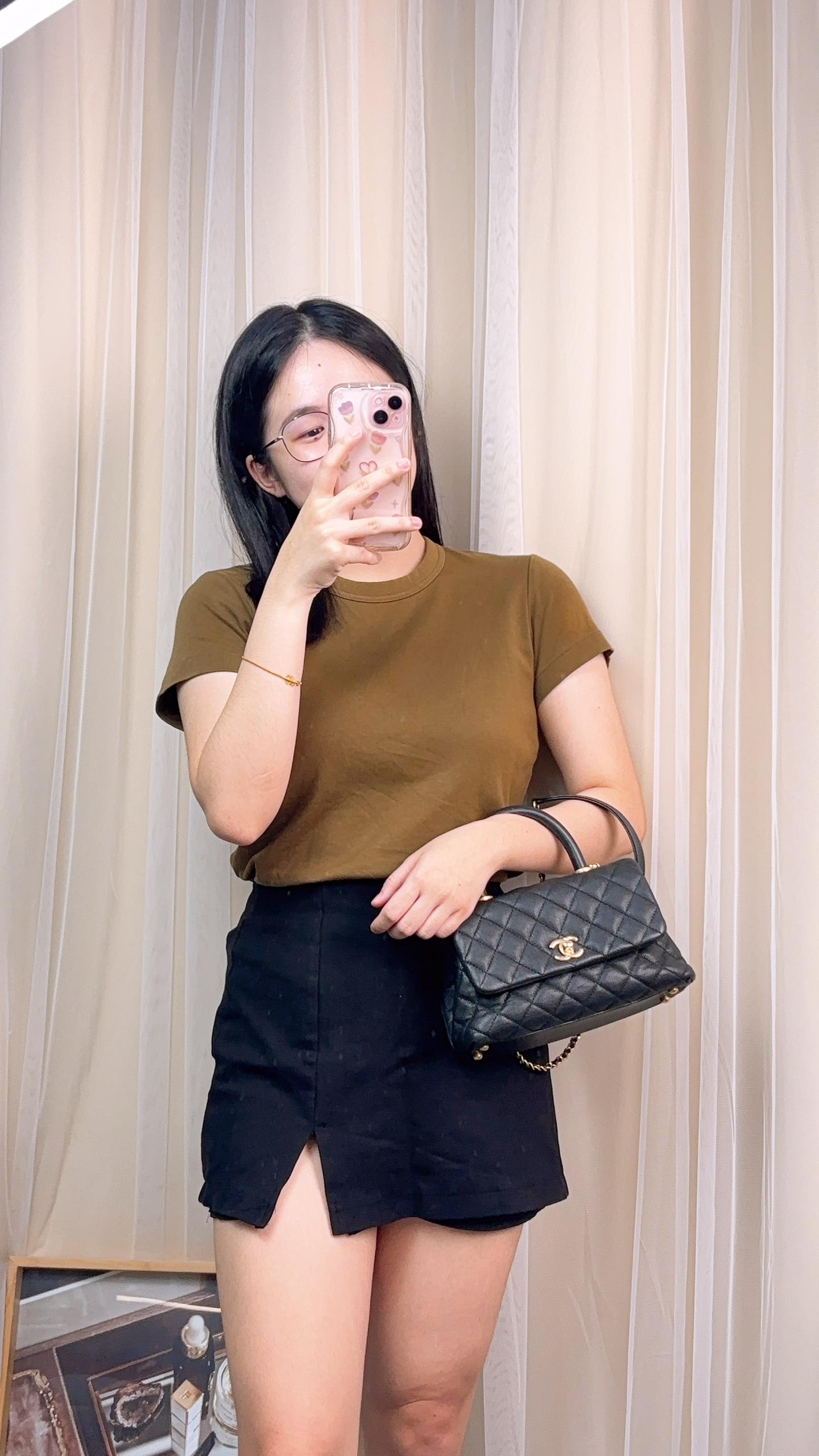 Chanel Black Caviar Small Coco Handle (GHW)