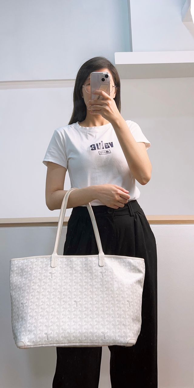 Goyard White Artois MM