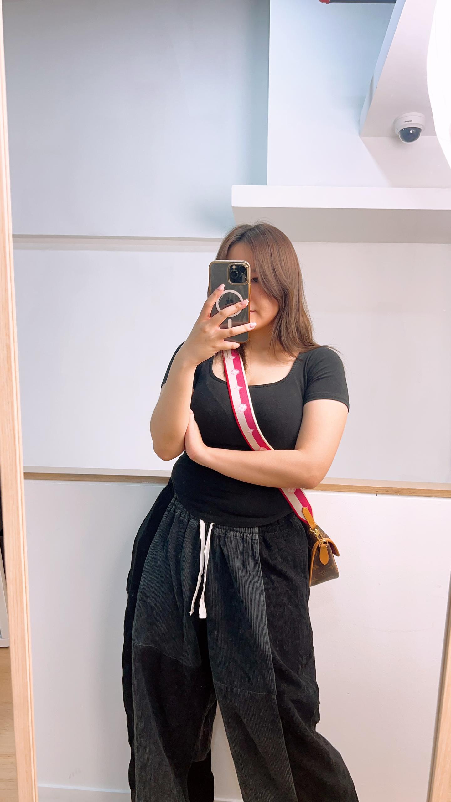 LV Monogram Fuchsia Diane