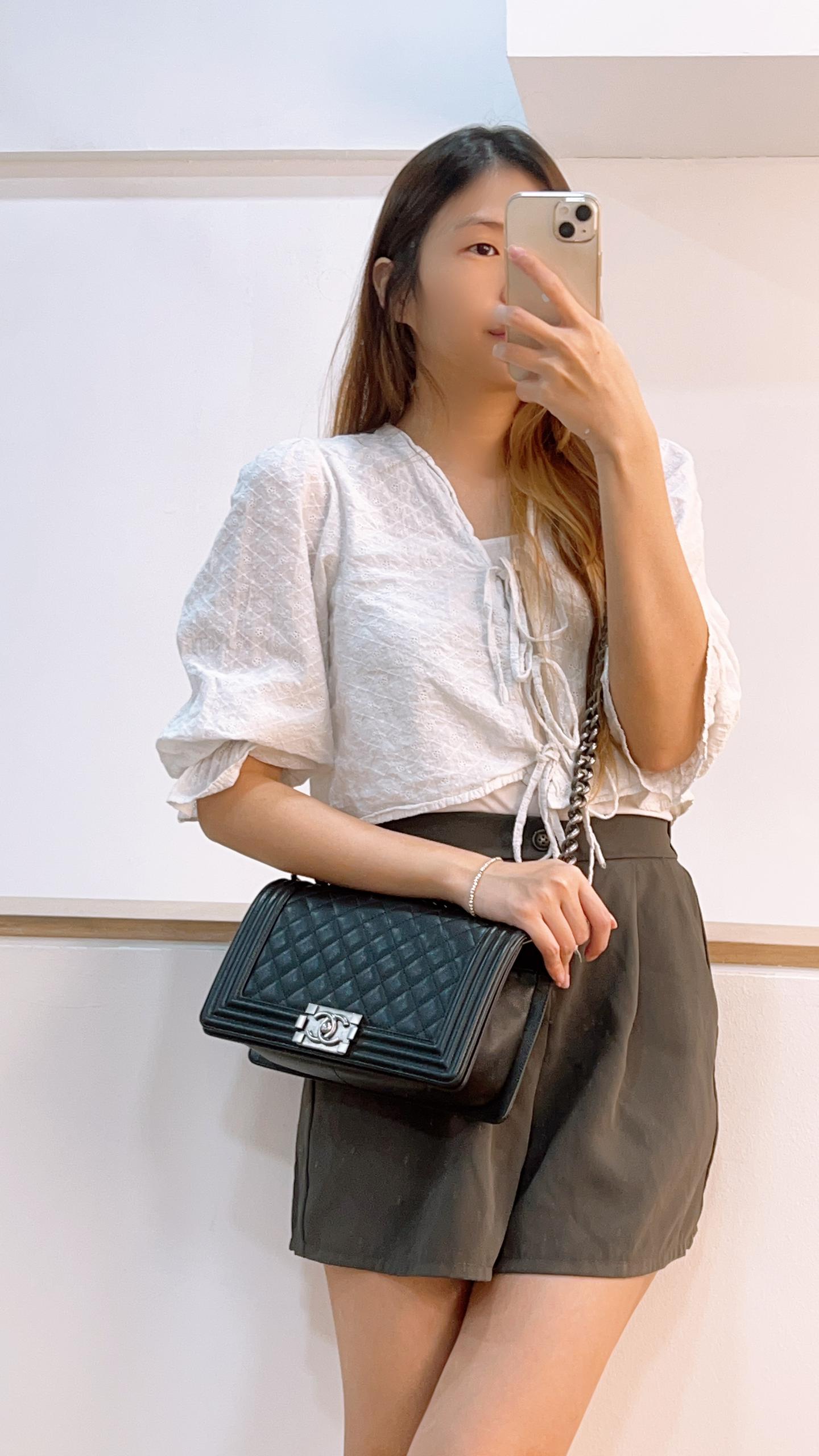 Chanel Black Caviar Old Medium Boy (RHW)