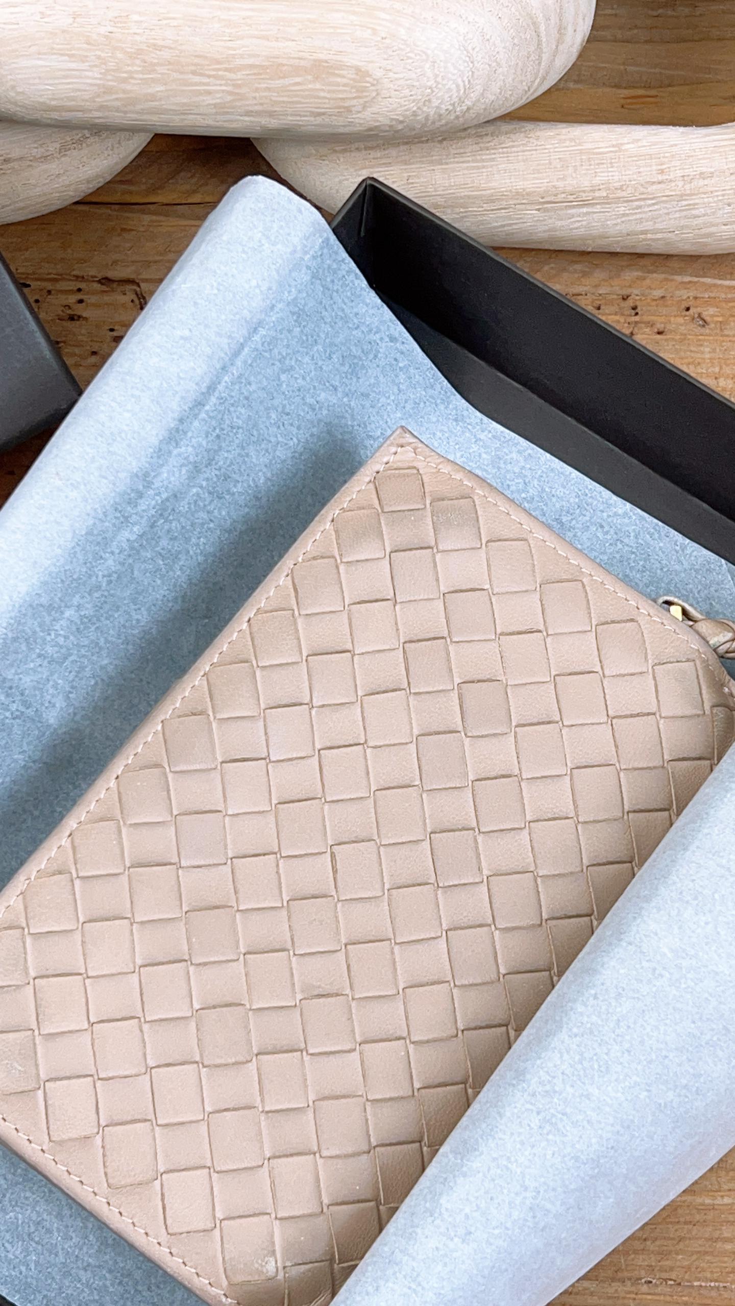 BV Beige Intrecciato Compact Wallet