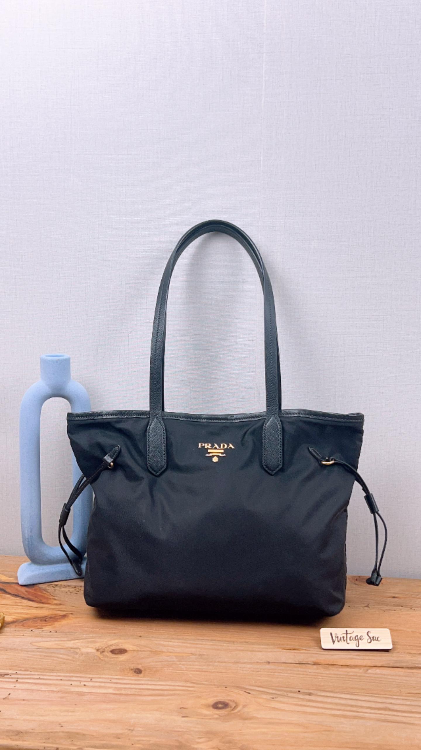 Prada Black Tessuto Saffiano Nylon Tote Bag – VintageSac