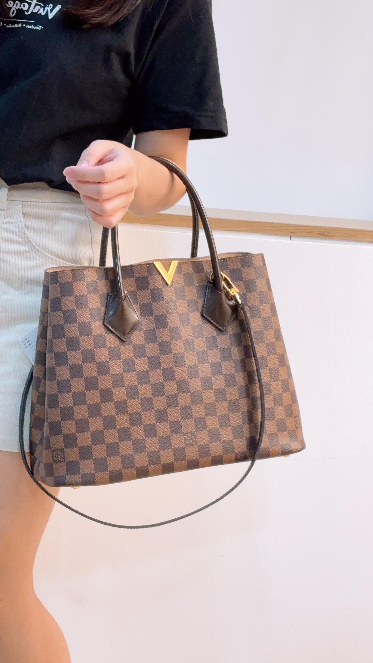 LV Damier Ebene Kensington
