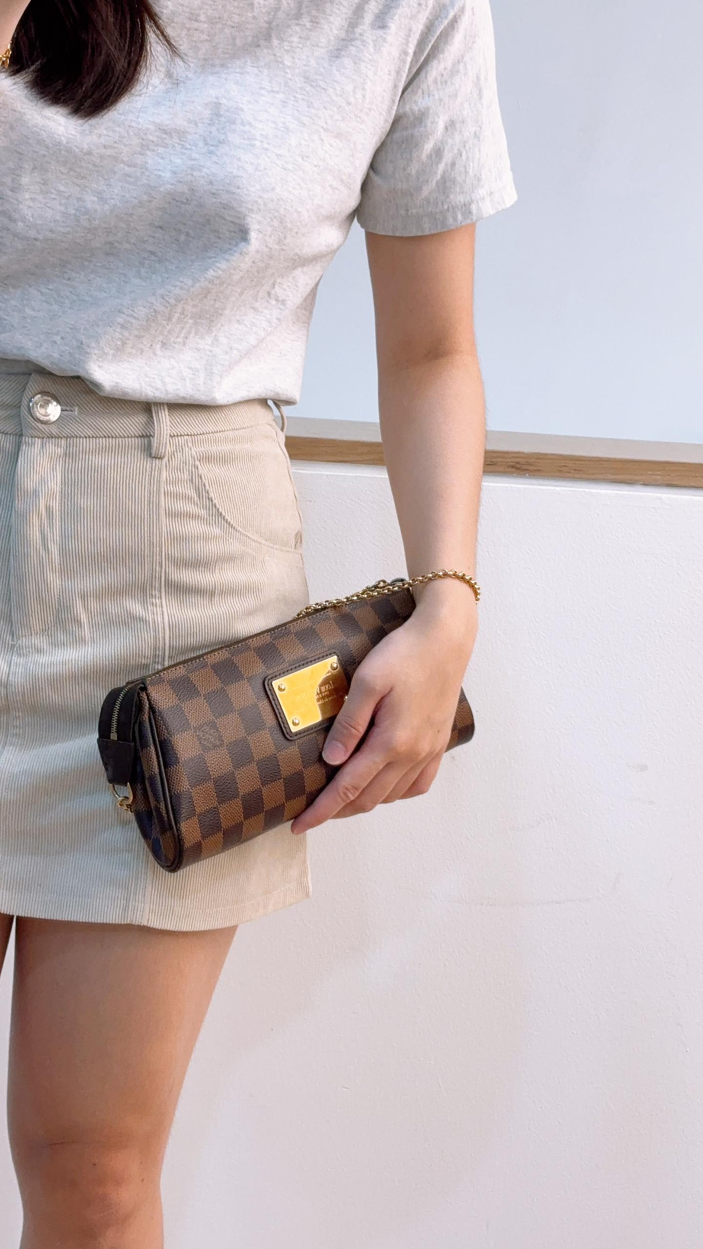 LV Damier Ebene Eva Pochette
