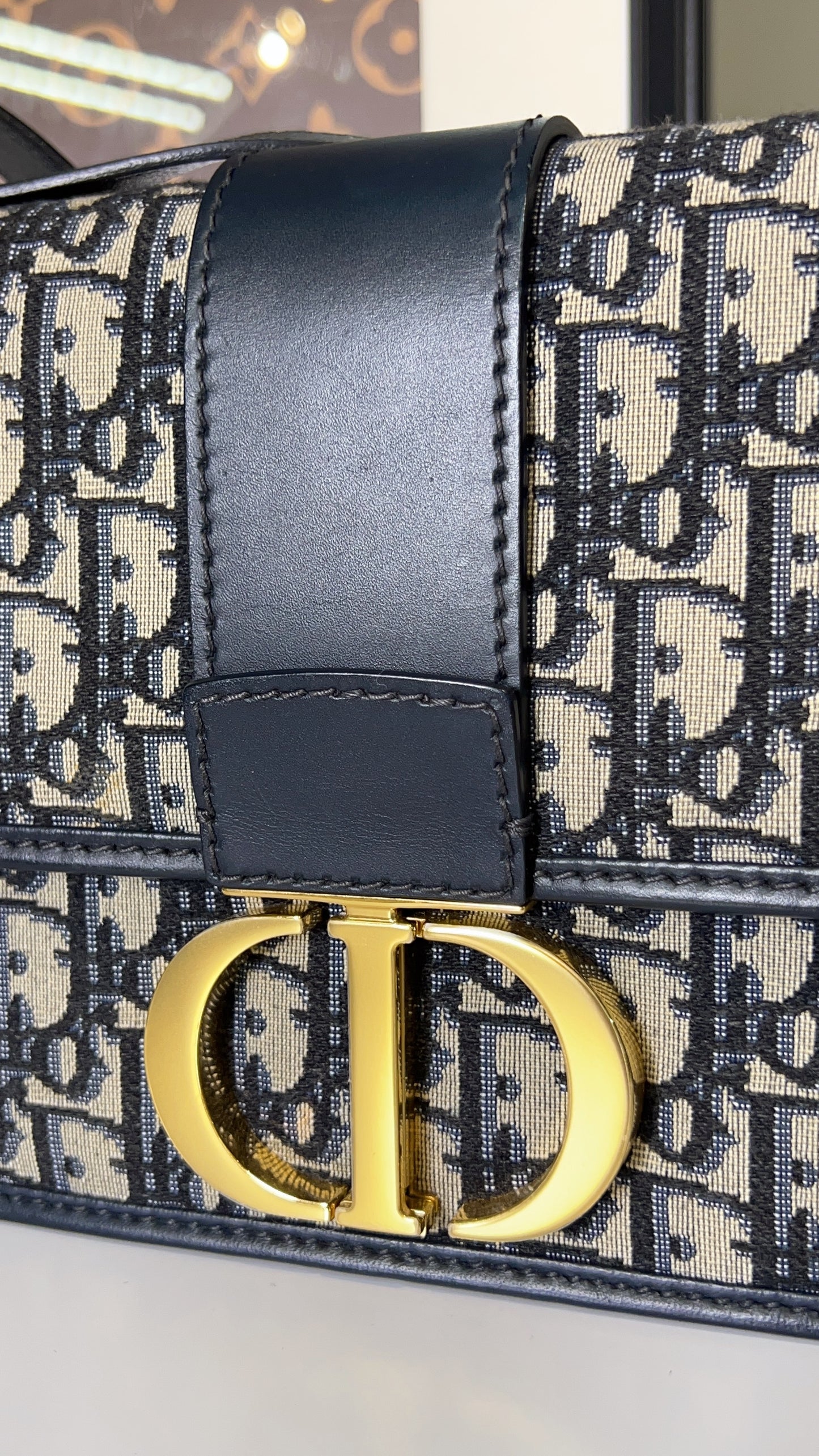 Dior Navy Oblique Montaigne 30 GHW