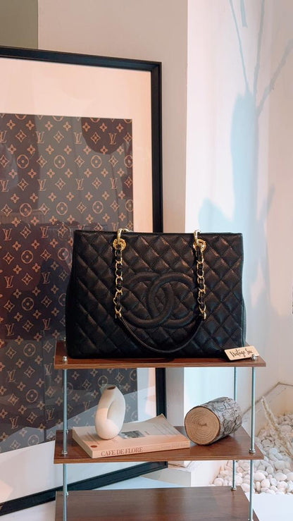 Chanel Black Caviar GST (GHW)