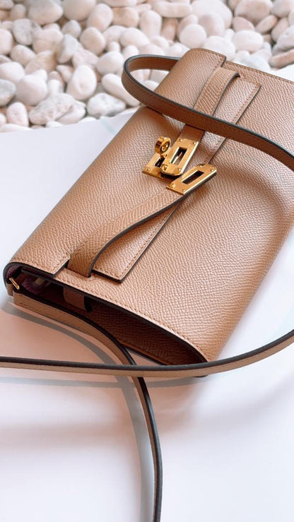 Hermes Chai x Mauve Slyvestre Kelly To Go (GHW)