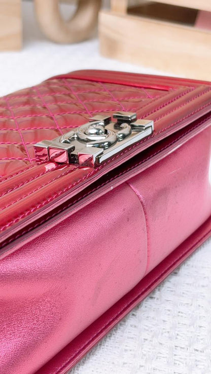 Chanel Fuchsia Pink Patent Old Medium Boy Flap Bag (SHW)