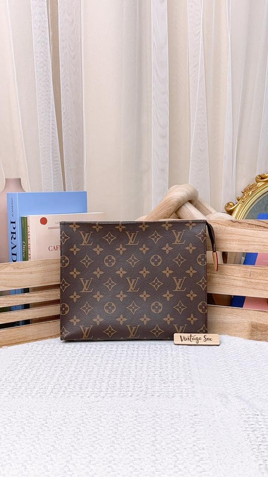 Louis Vuitton Monogram Toiletry 26