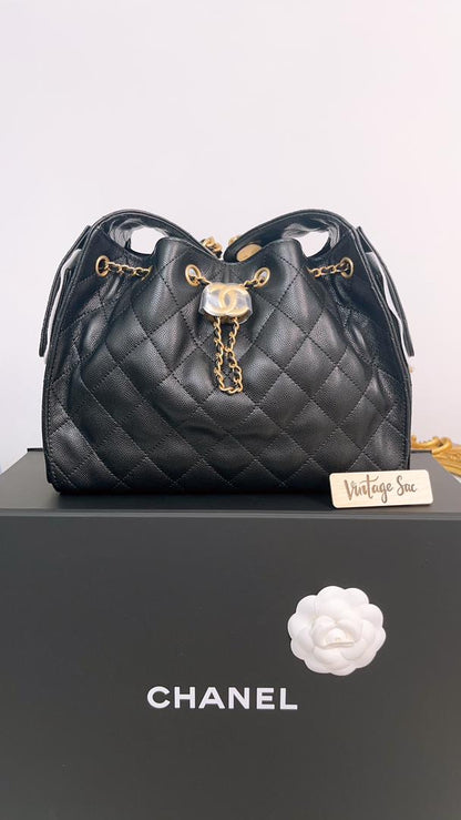 Chanel Black Caviar Small 25 Hobo Bag GHW