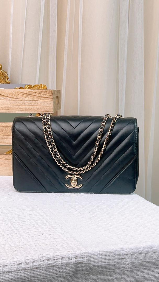 Chanel Black Calfskin Statement Flap LGHW