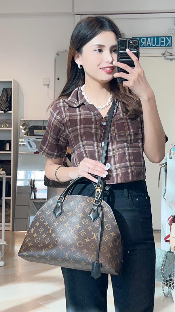 LV Monogram Alma BNB