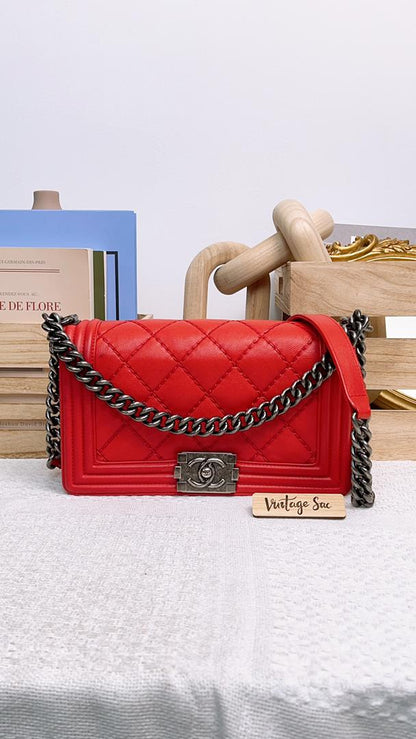 Chanel Red Calfskin Wild stitch Medium Boy RHW