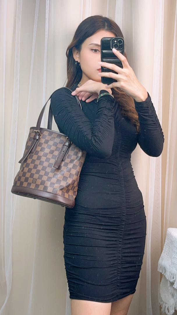 LV Damier Marais Bucket PM