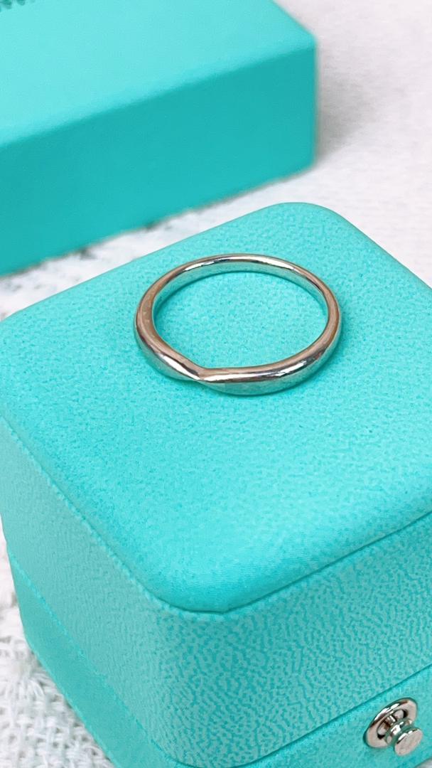 Tiffany & Co Platinum Harmony Ring