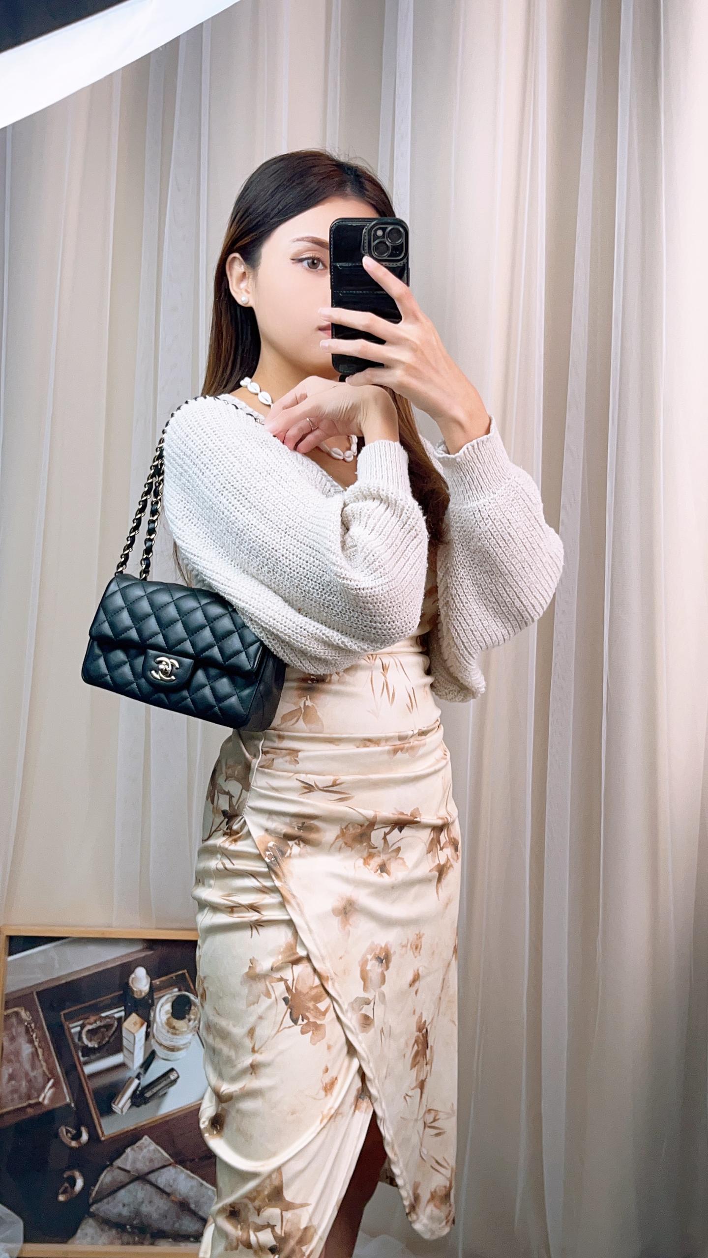 Chanel Black Lambskin Classic Mini Rectangular LGHW