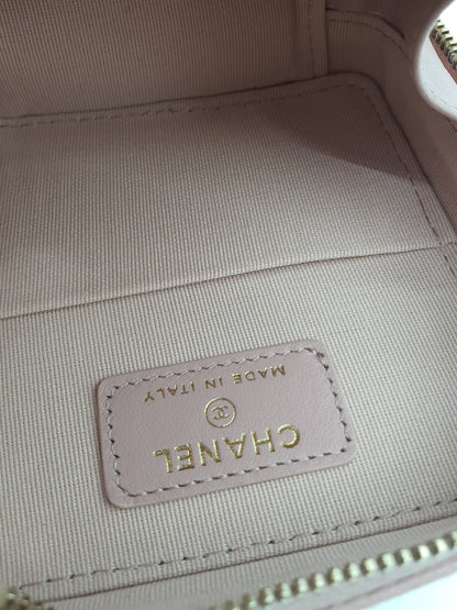 Chanel Pink Caviar Love Square Mini Bag (LGHW)