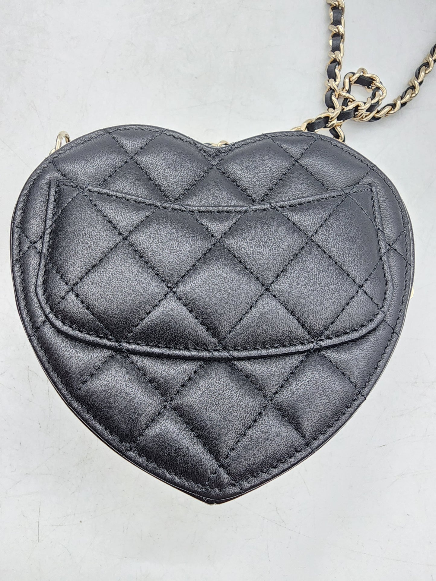 Chanel Black Lambskin Heart Clutch with Chain LGHW