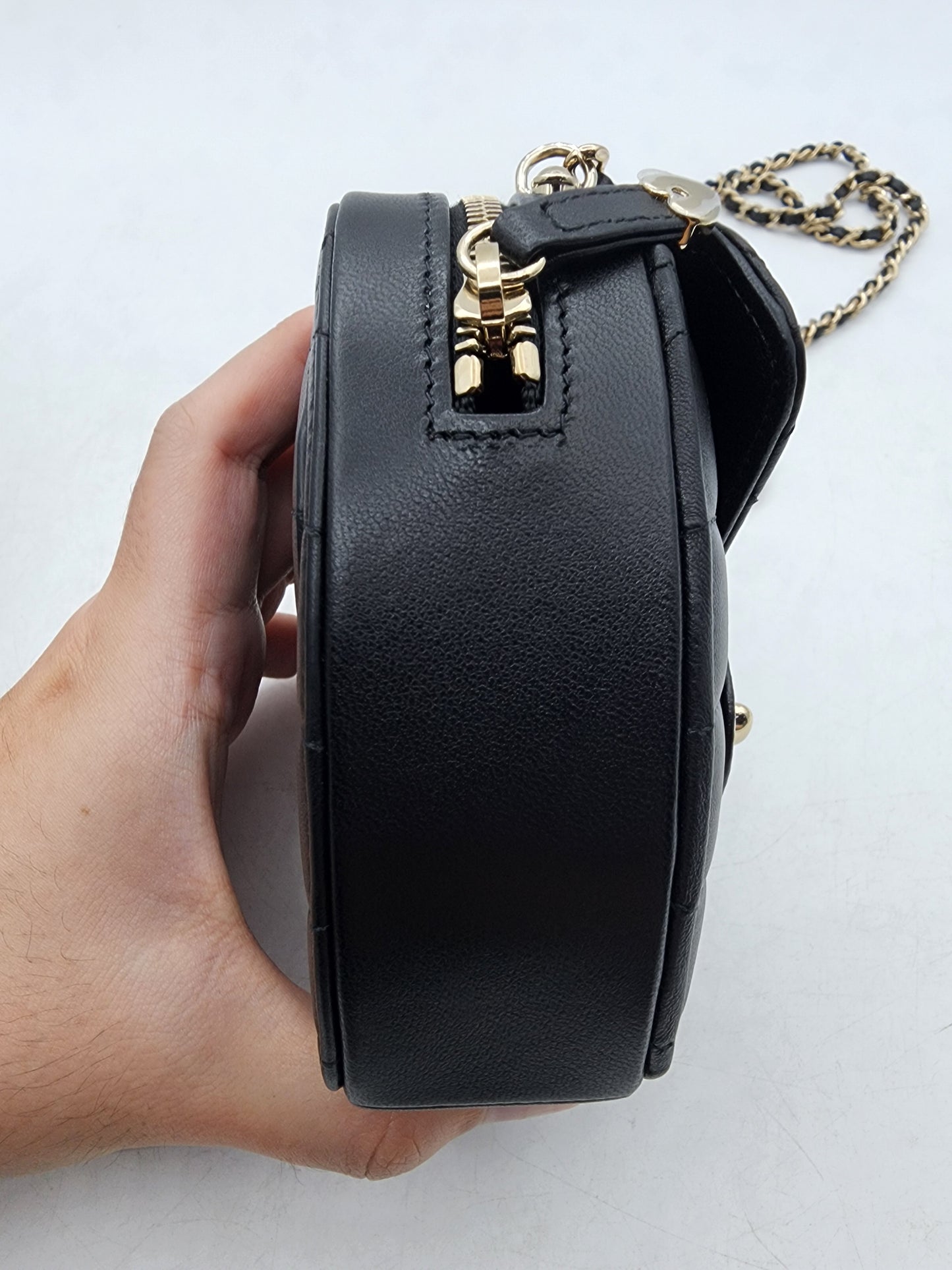 Chanel Black Lambskin Heart Clutch with Chain LGHW