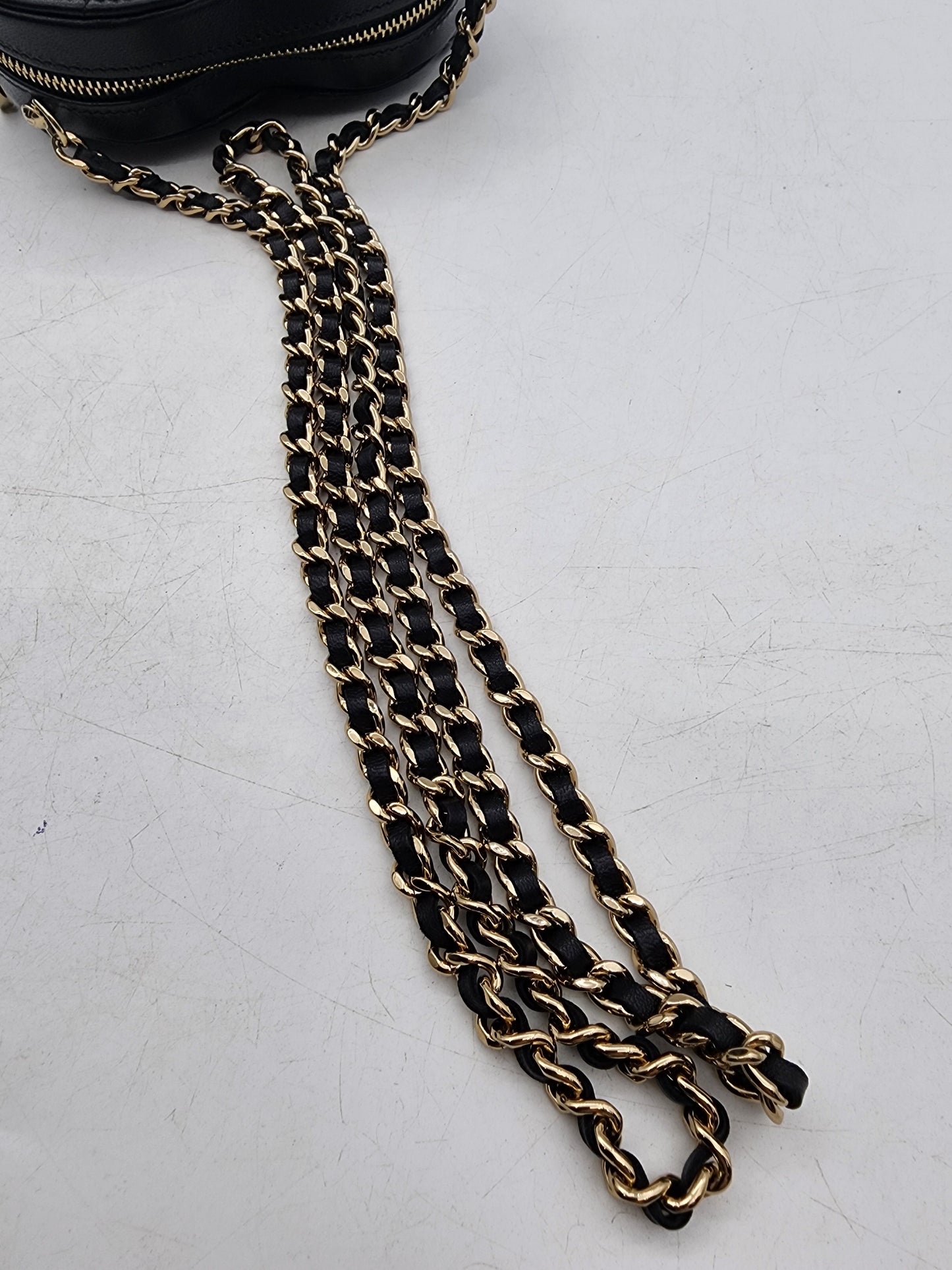 Chanel Black Lambskin Heart Clutch with Chain LGHW