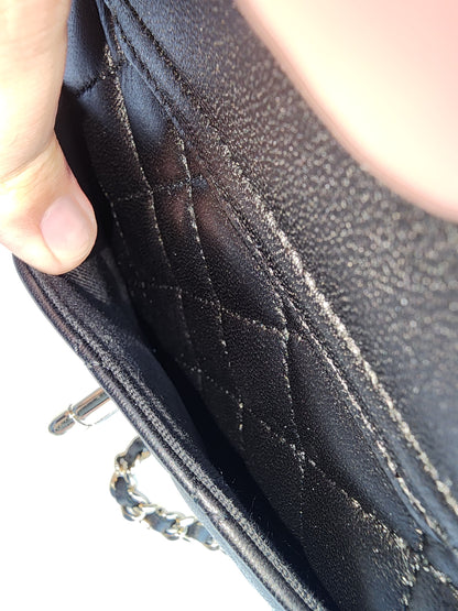 Chanel Black Lambskin Heart Clutch with Chain LGHW