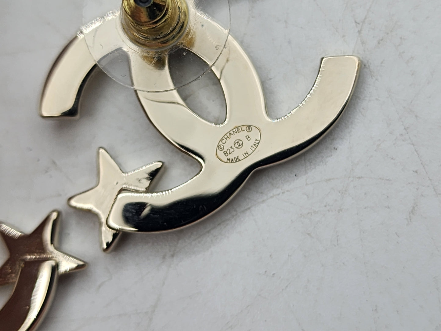 Chanel Light Gold CC Star Earrings