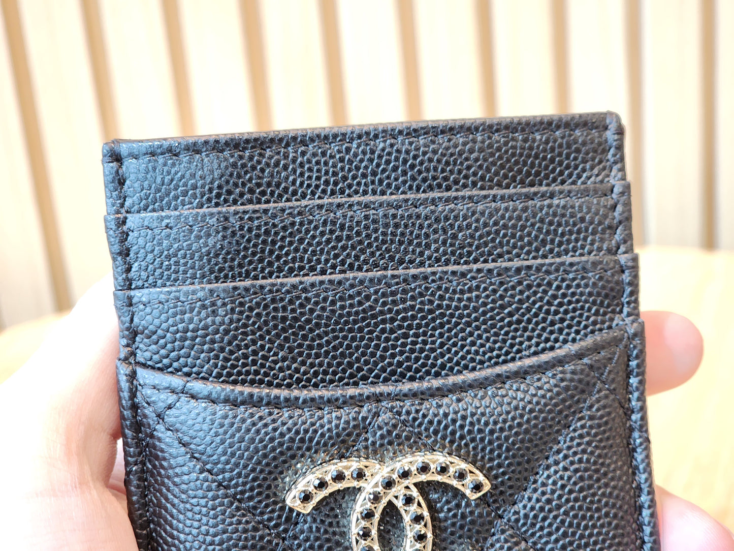 Black Caviar 23K Crystal Logo Vertical Card Case (LGHW)
