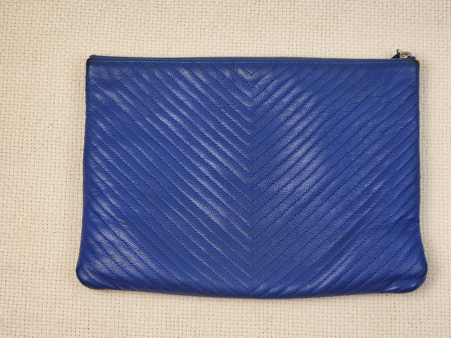Chanel Blue Caviar Chevron Medium O’case (SHW)