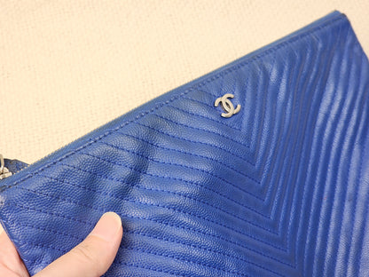 Chanel Blue Caviar Chevron Medium O’case (SHW)