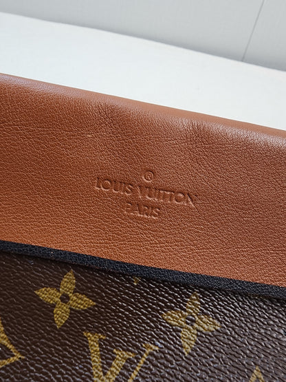 LV Monogram Caramel Tuilerie Pochette