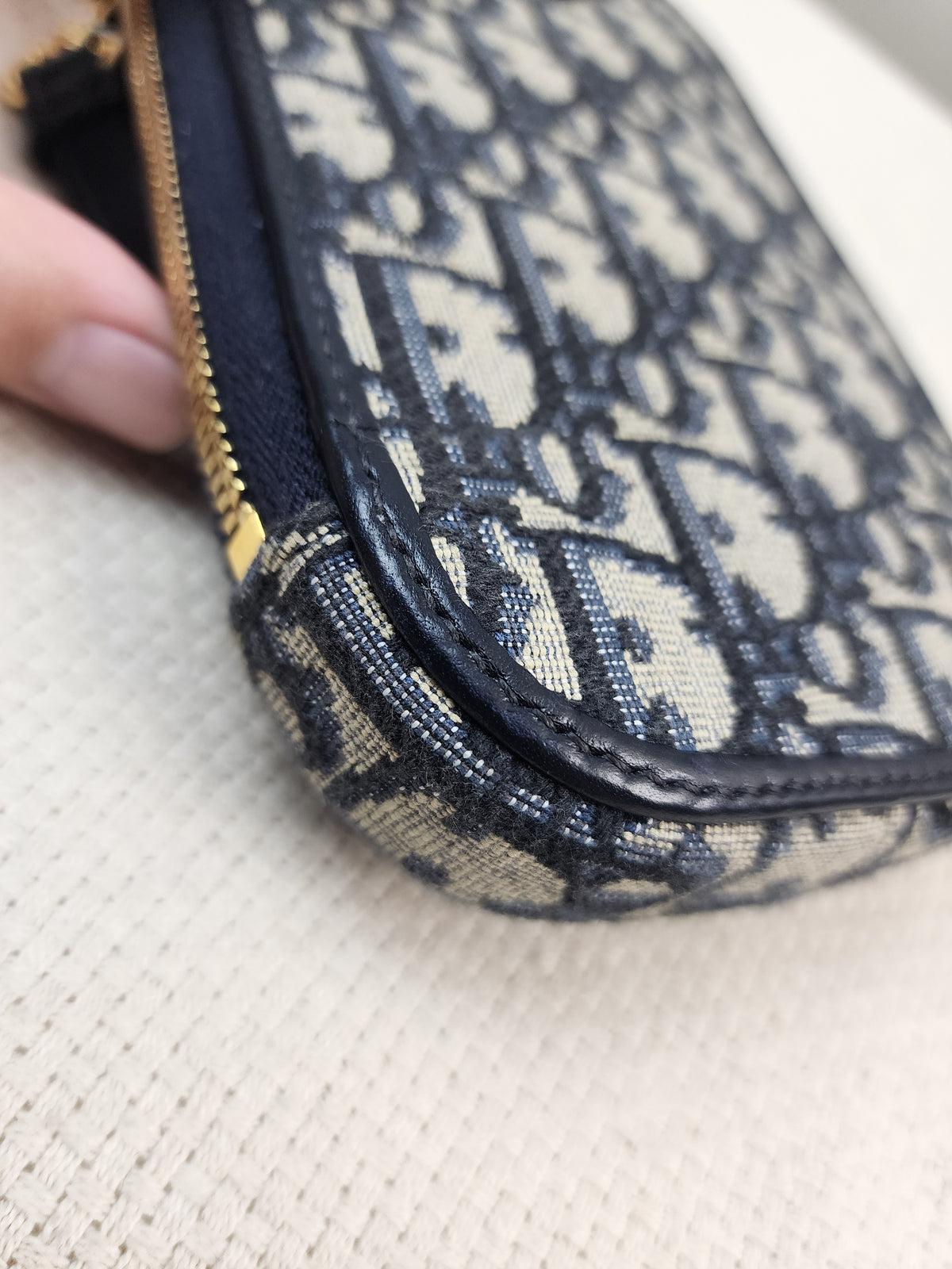 Dior Navy Oblique 30 Montaigne Phone Holder (GHW)