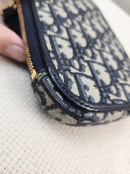 Dior Navy Oblique 30 Montaigne Phone Holder (GHW)