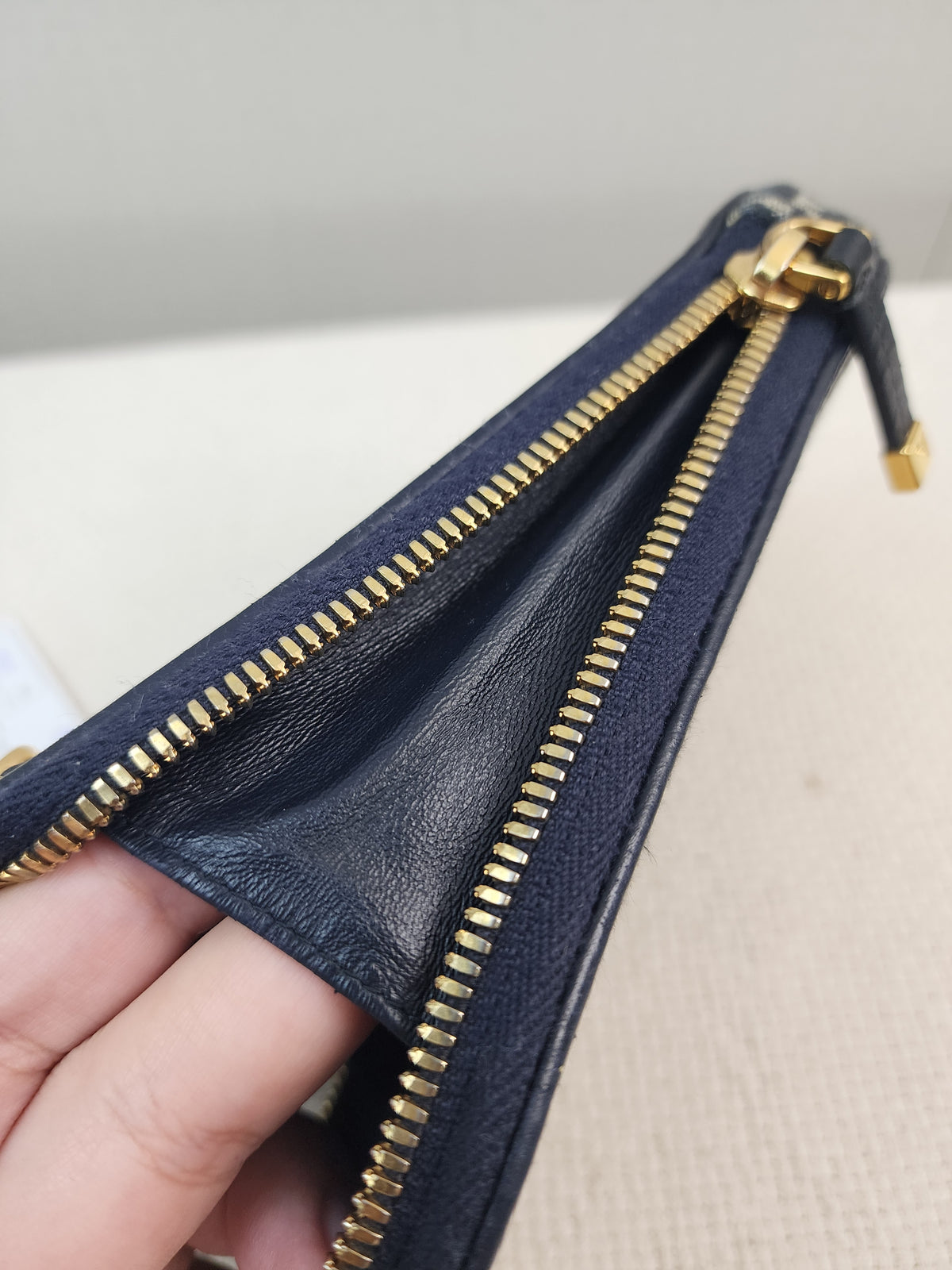 Dior Navy Oblique 30 Montaigne Phone Holder (GHW)