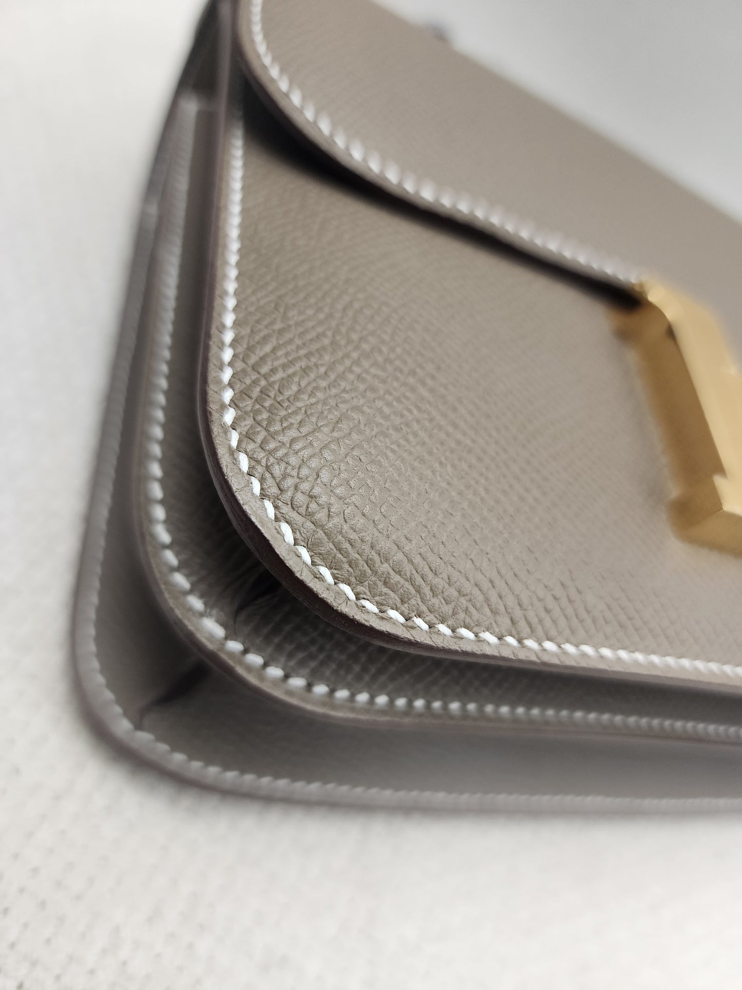 Hermes Etoupe Mini Constance (GHW)