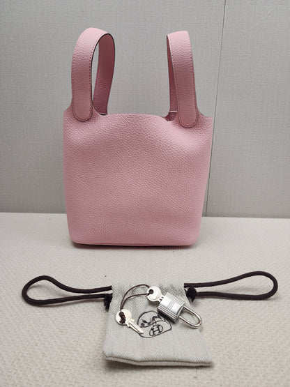 Hermes Rose Sakura Picotin 18 (PHW)