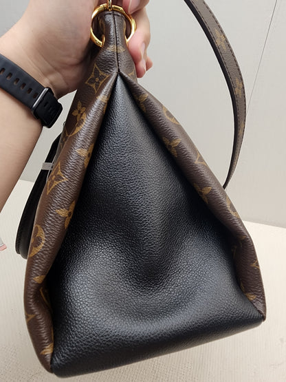 LV Monogram Pallas MM Tote