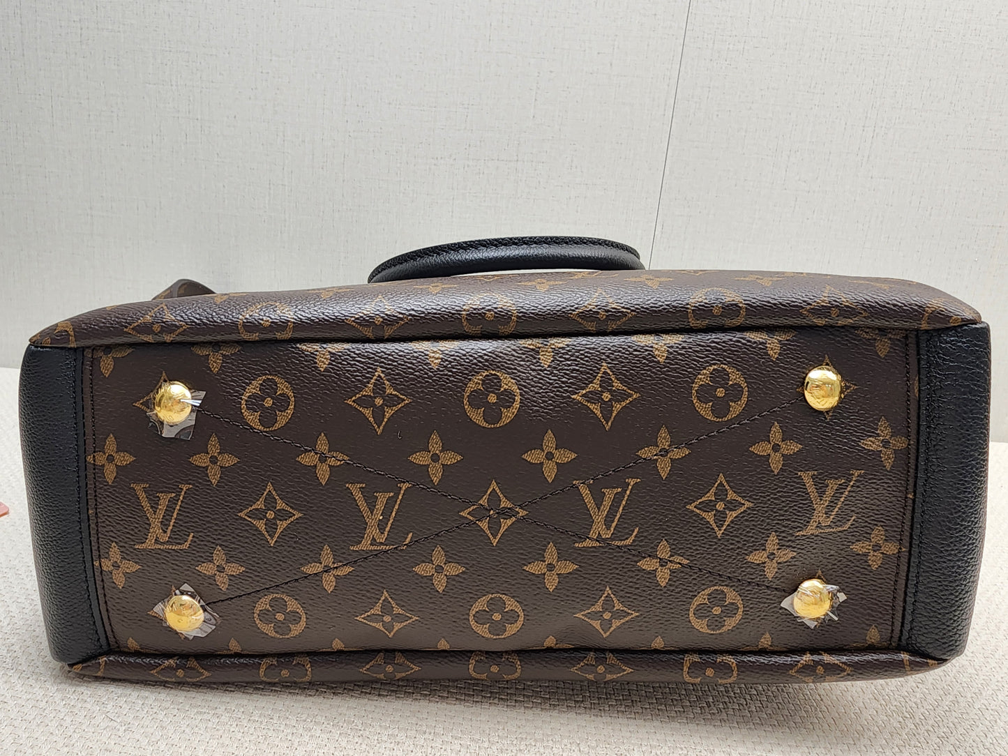 LV Monogram Pallas MM Tote